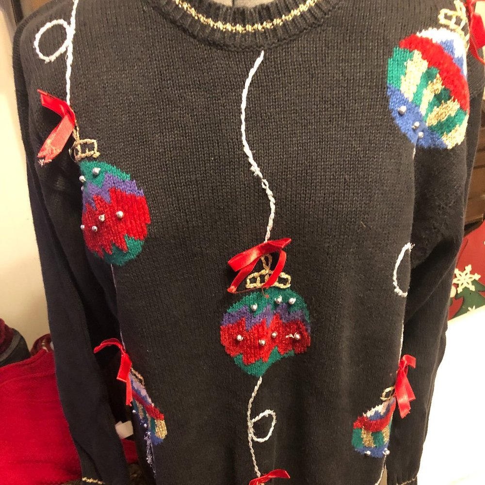 Laura Gayle Vintage Pull Over Christmas sweater; Size L